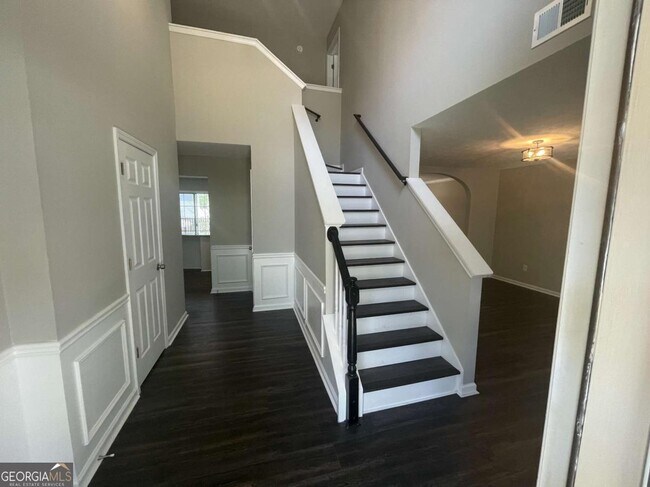 Foto del edificio - 3735 Christine St NW