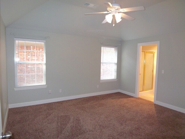 Building Photo - 7010 Hansford Cir