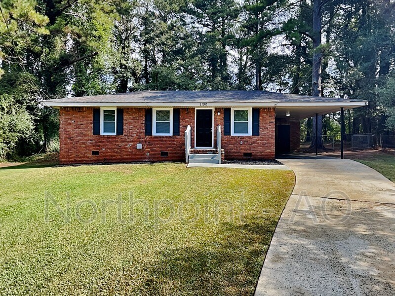 Primary Photo - 1190 Evelyn Dr
