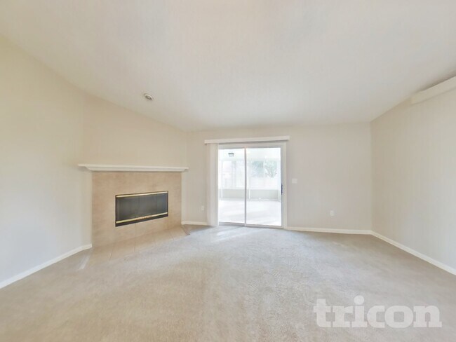 Foto del edificio - 3716 Arava Dr