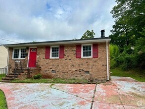 Building Photo - 3606 Main St