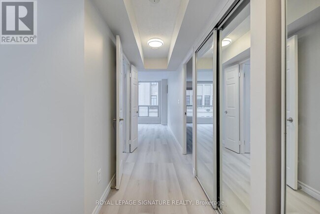 Photo du bâtiment - 7-307 Carlton St.