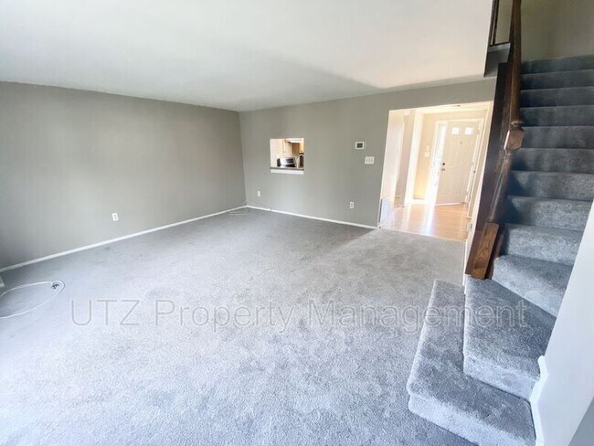 Foto del edificio - 7850 Marioak Dr