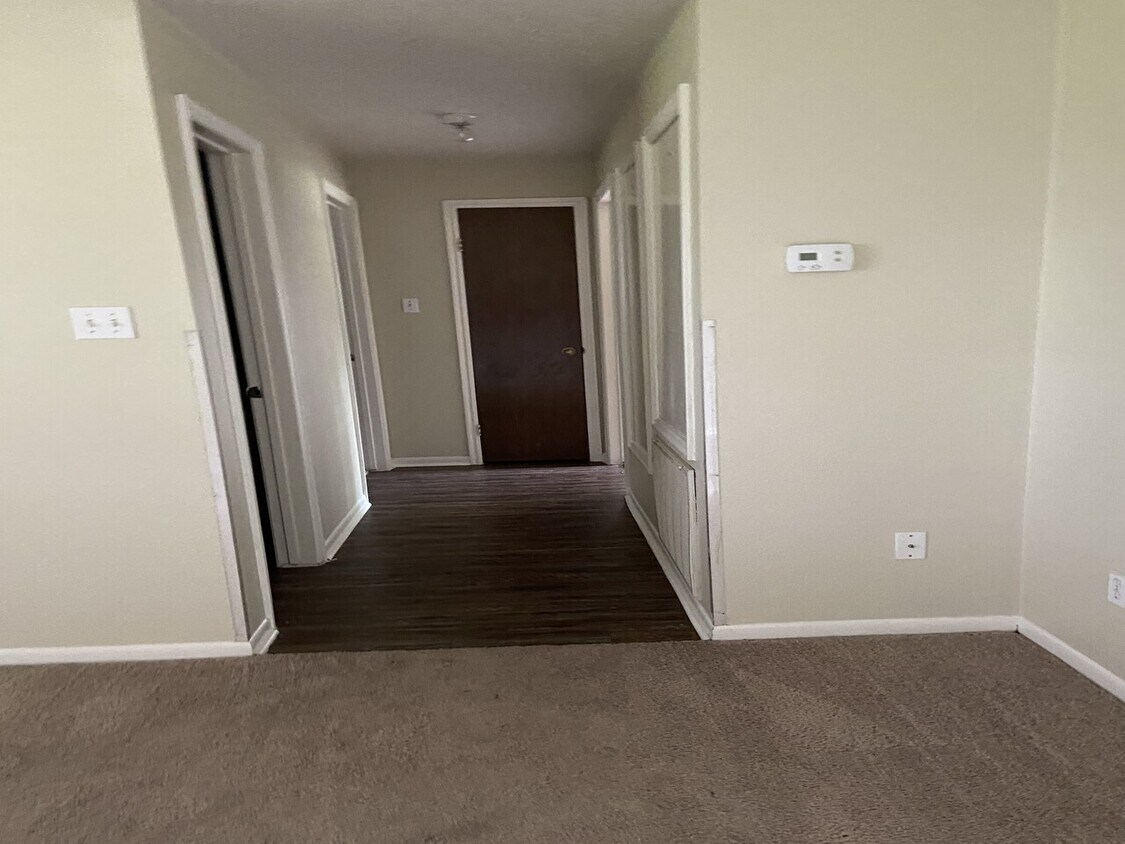 Building Photo - Meadowview Apartments