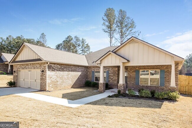 Foto del edificio - 250 Saddlechase Dr