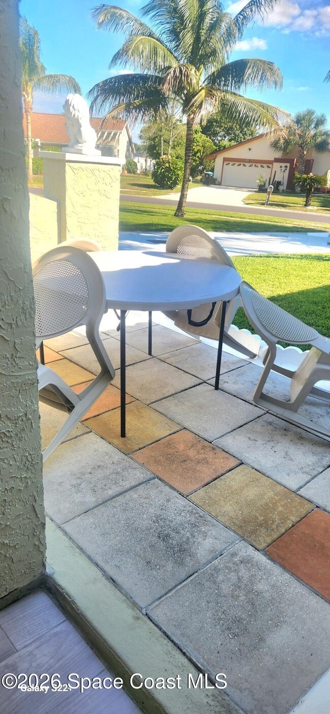 Foto del edificio - 1327 Cherry Hills Rd NE