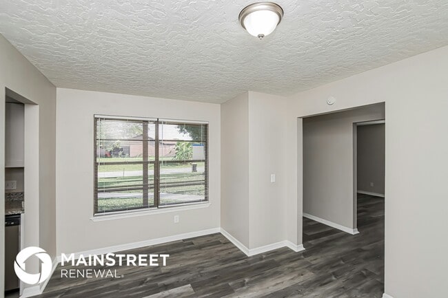 Foto del edificio - 1711 Barker St NE