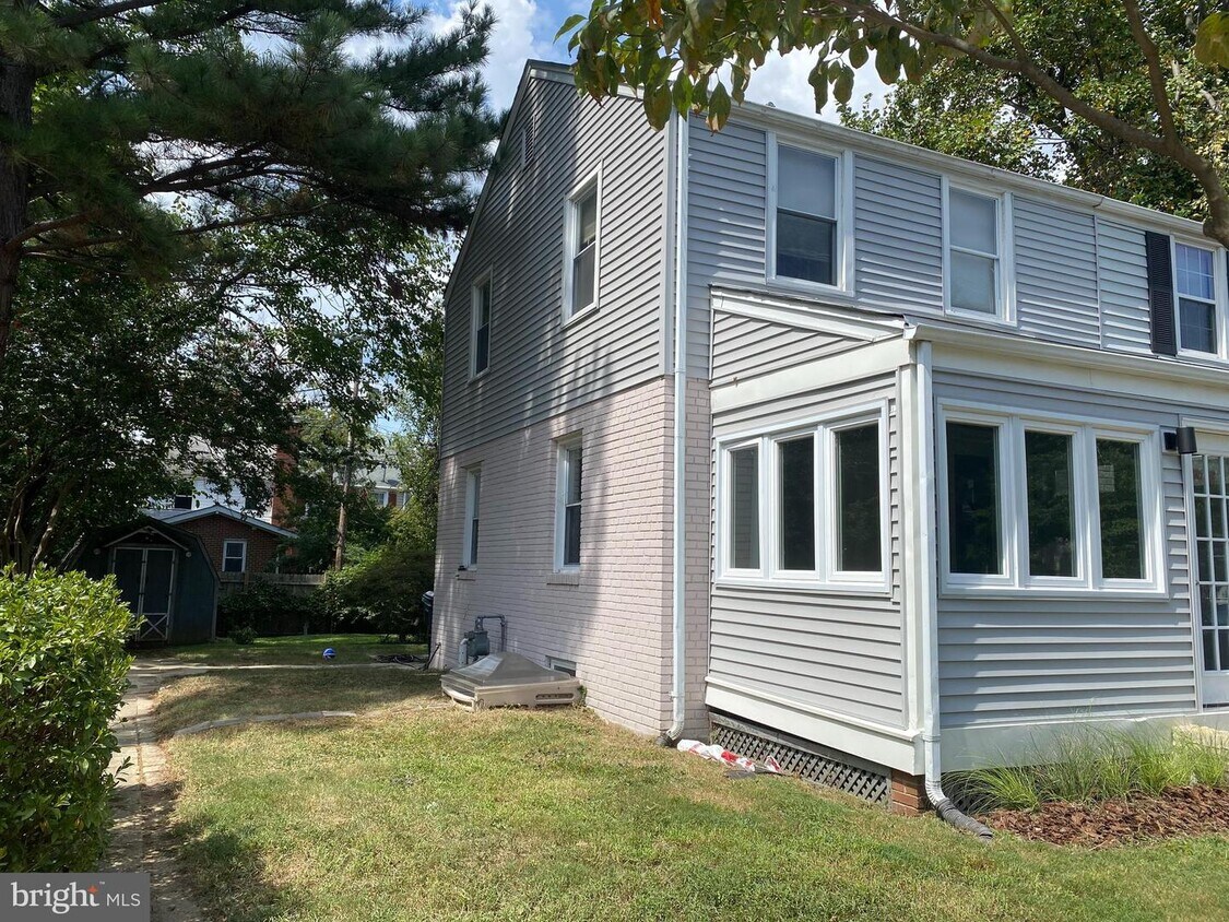 6012 Williamsburg Rd, Alexandria, VA 22303 House Rental in Alexandria