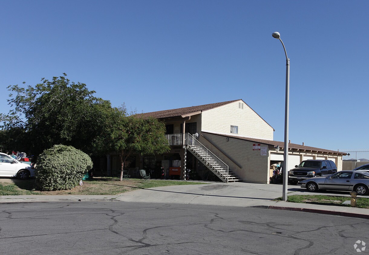 Foto principal - 3438 Nashland Ave