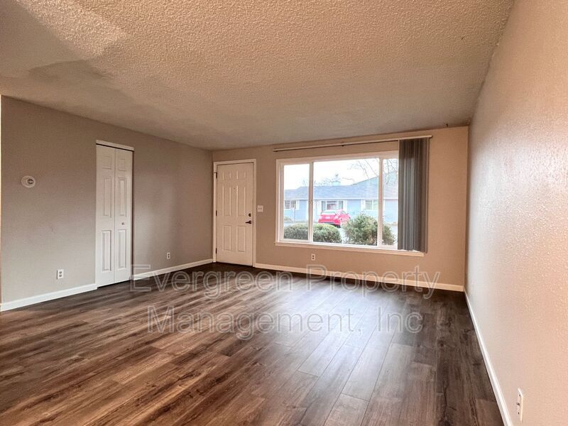 1700 NE 231st Ct, Wood Village, OR 97060 House Rental in Wood Village