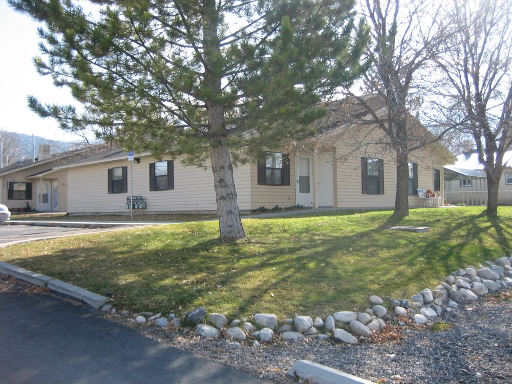 Primary Photo - Manti Senior Apartments