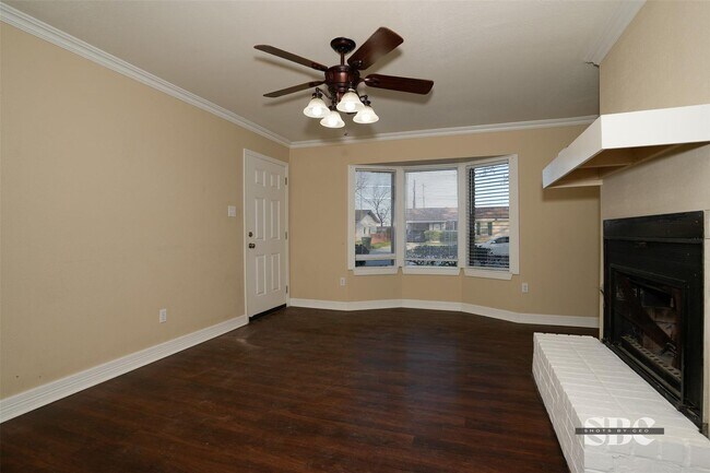 Foto del edificio - BIG HOME IN GARDEN VALLEY AREA OF SHREVEPORT