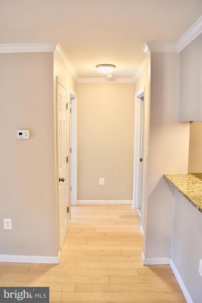 20965 Timber Ridge Terrace Unit 204, Ashburn, VA 20147 Apartment for