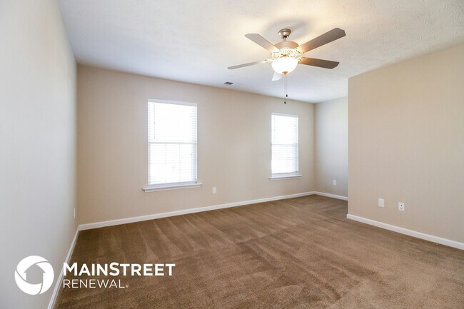 Foto del edificio - 10900 Kaufman Farm Dr