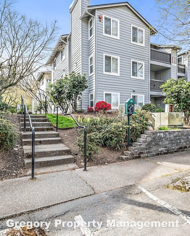 Building Photo - 6700 NE 182nd St