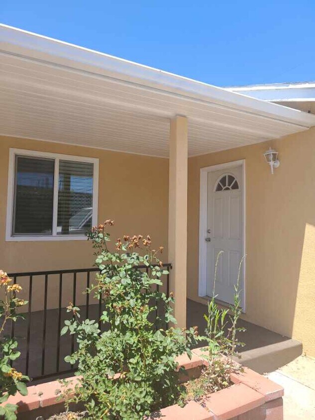 Foto principal - 1531 W 71st St