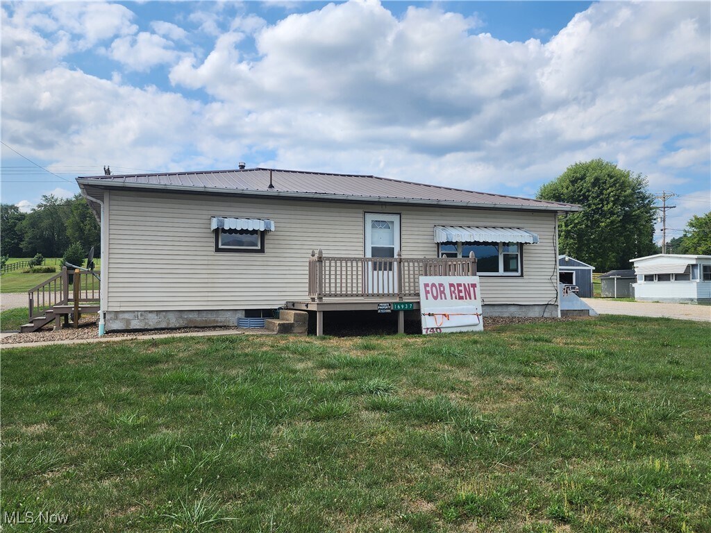 Primary Photo - 16937 Cadiz Rd