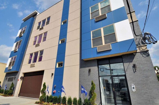 Foto del edificio - 6400 Jefferson St