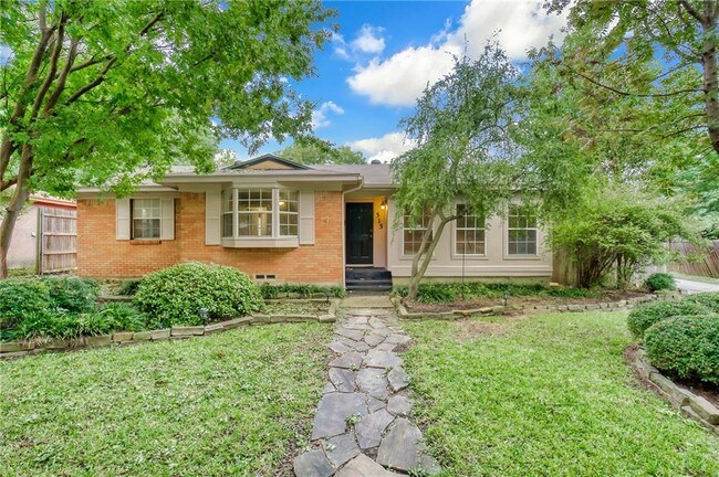 Building Photo - 515 Bedford Dr