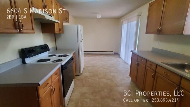 Foto del edificio - 6604 S Madison St