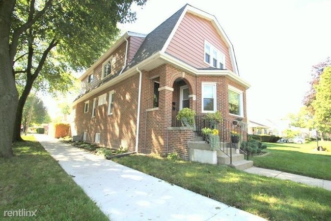 Building Photo - 5801 Carol Ave