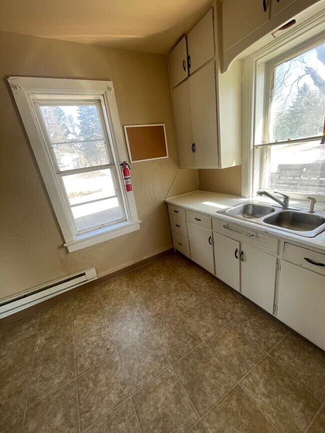 Foto del edificio - 215 3rd St NW