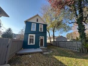 Building Photo - 1273-1275 Hunter Ave