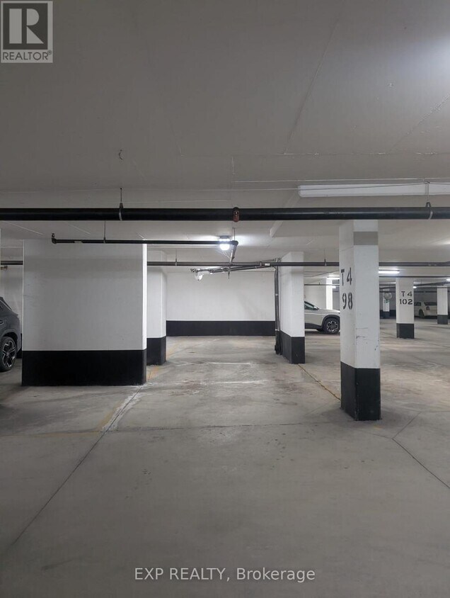 Building Photo - 205 Sherway Gardens Rd