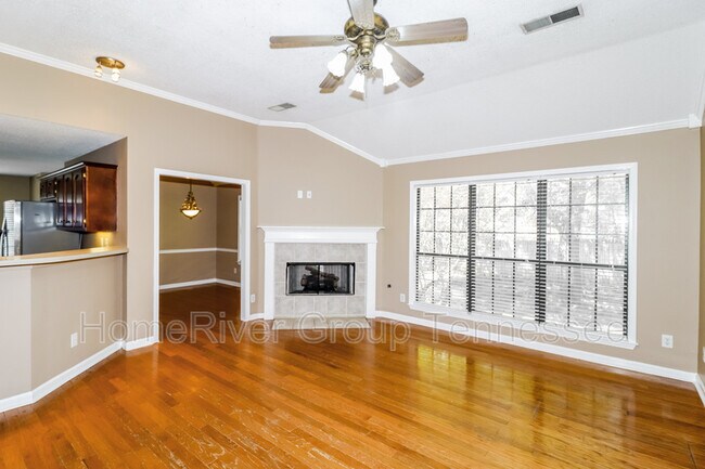 Foto del edificio - 7764 Shadow Glen Ln