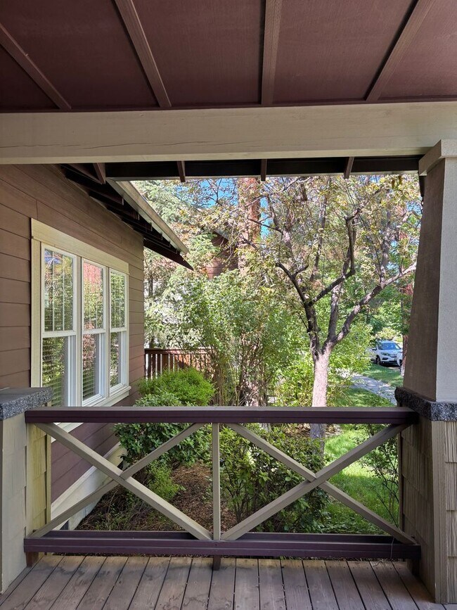 Foto del edificio - 3 Bed 2 Bath Single level - Fenced Yard-No...