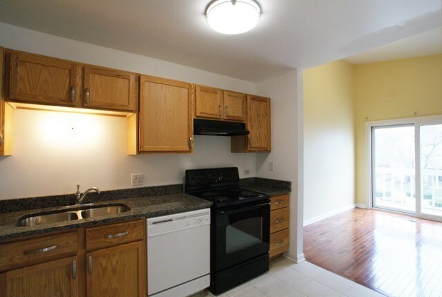 Building Photo - 415 Harrison Ct
