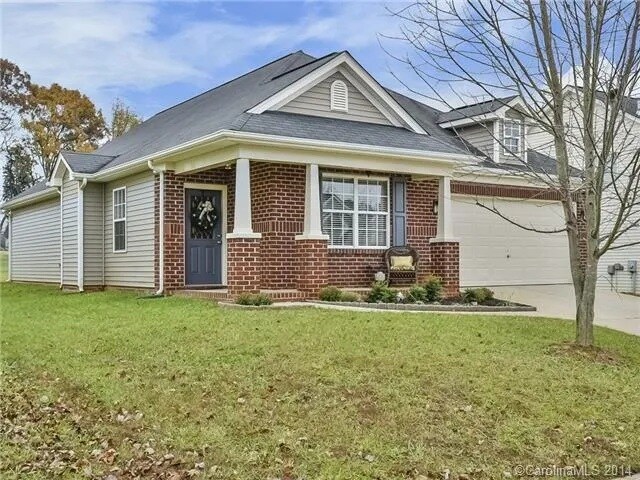 Foto del edificio - 4018 Linville Falls Ln