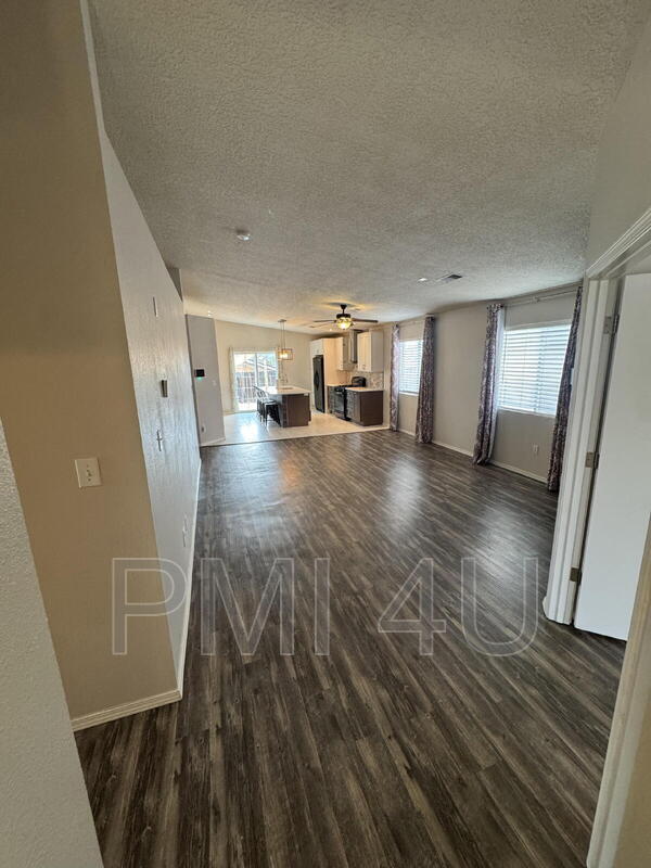 Building Photo - 10620 Rio Del Sole Ct NW