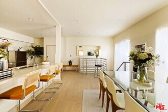 Building Photo - 1717 Malcolm Ave