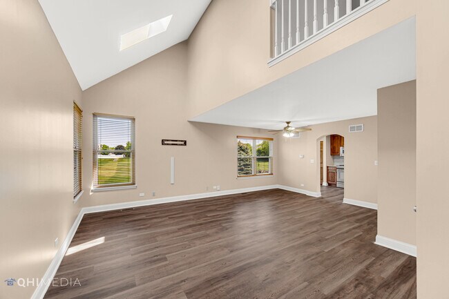 Foto del edificio - 532 Heritage Dr