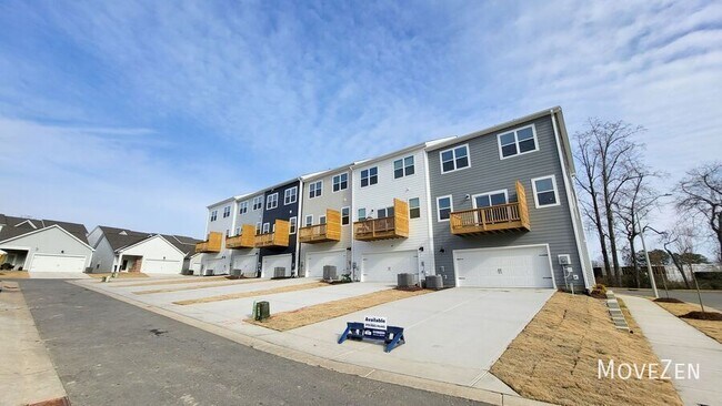 Foto del edificio - 720 Lucky Clover Way