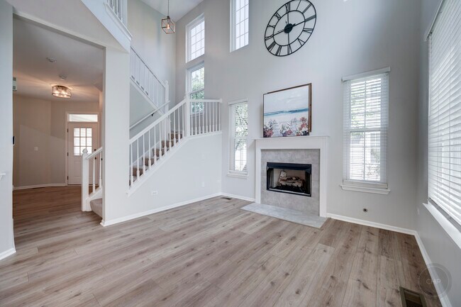Foto del edificio - 2835 White Thorn Cir