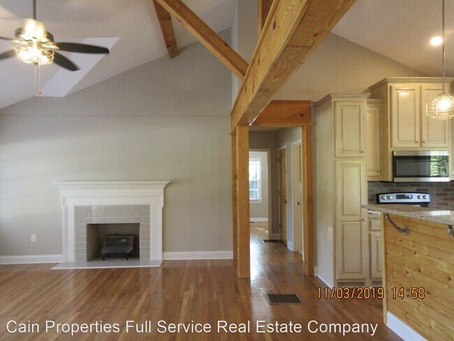 Foto del edificio - 3 br, 2 bath House - 694 Buford Highway