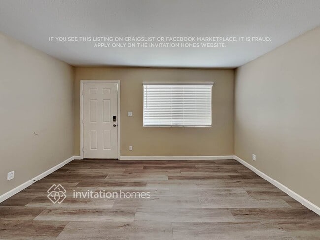 Building Photo - 3221 E Captain Dreyfus Ave