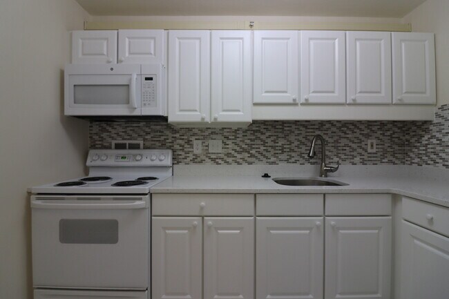 Foto del edificio - 101 Monmouth St