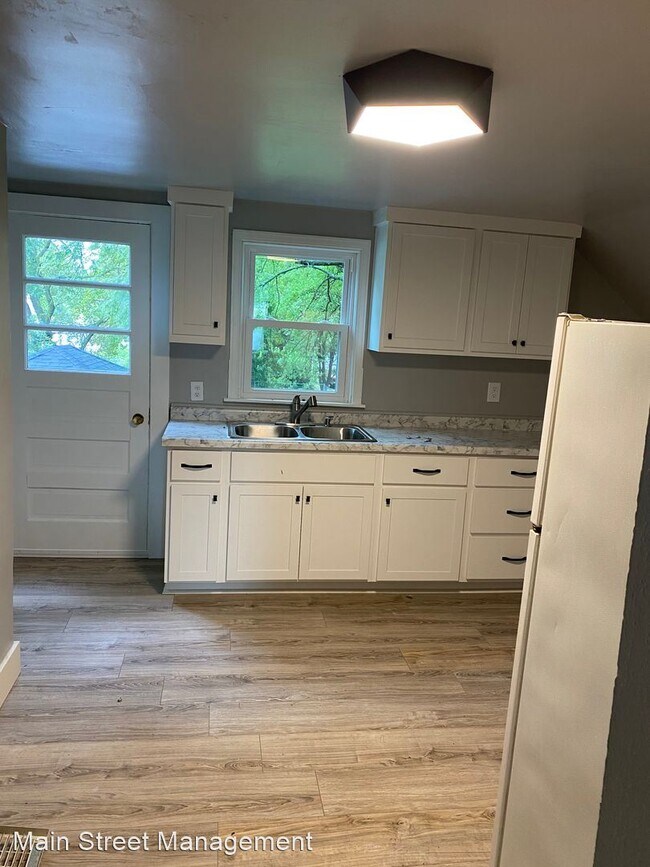 Foto del edificio - 2 br, 1 bath House - 1518 Elm St.