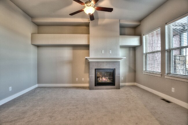 Building Photo - 2451 Trio Falls Dr