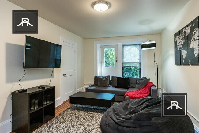 Building Photo - 2 bedroom in Brookline MA 02446