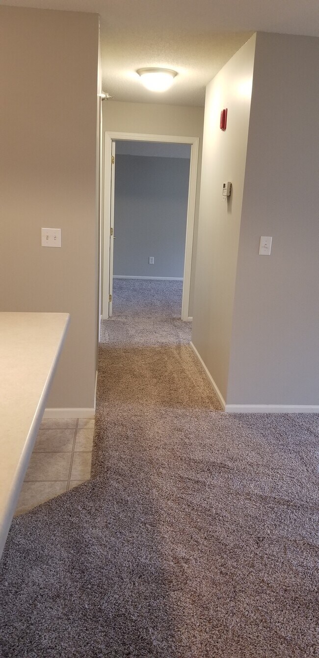Foto del edificio - 857 37th Ave NW