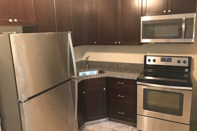 Foto del edificio - 1303 Clifton Ln