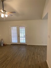 Building Photo - 5623 Maywood Dr