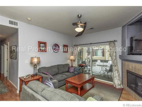 Foto del edificio - 4451 S Ammons St