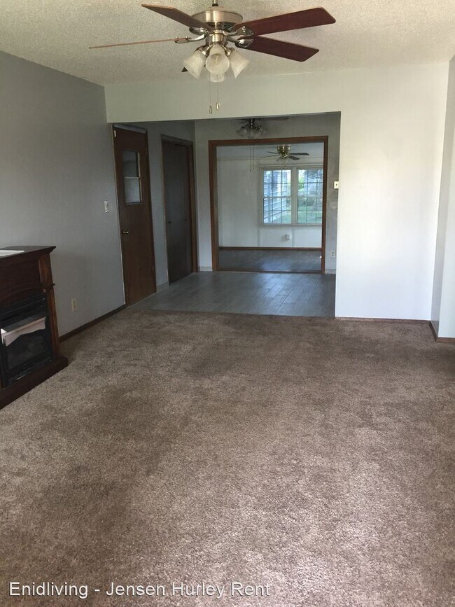 Foto del edificio - 3 br, 2 bath House - 706 CHISHOLM TRAIL