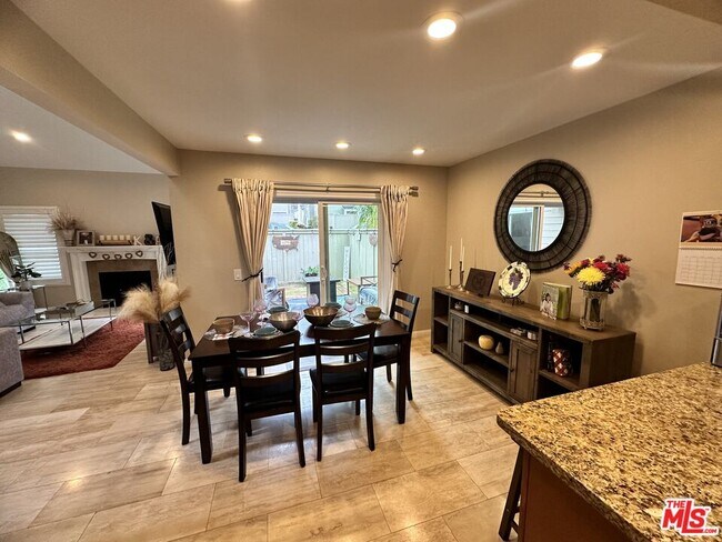 Foto del edificio - 6100 Cape Cod Ln