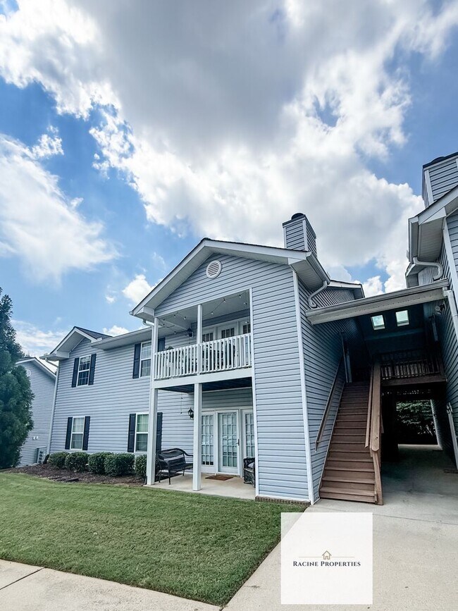Foto del edificio - 605 Pelham Square Way
